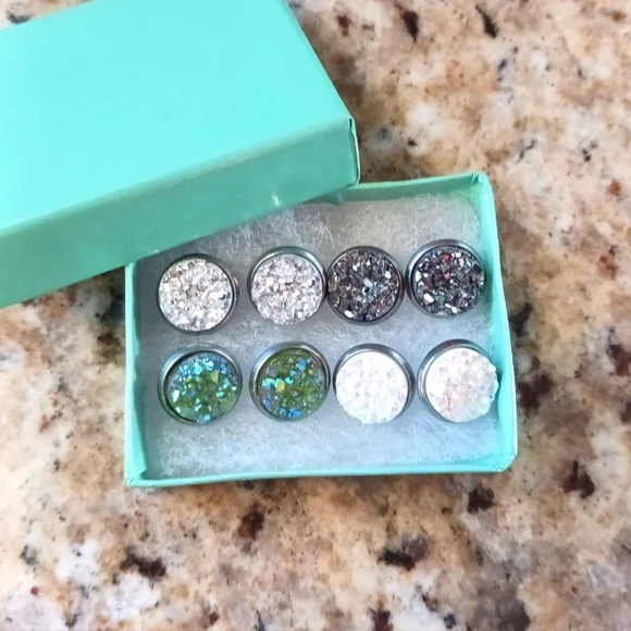 Druzy Earrings Bundle - Picture 1 of 1